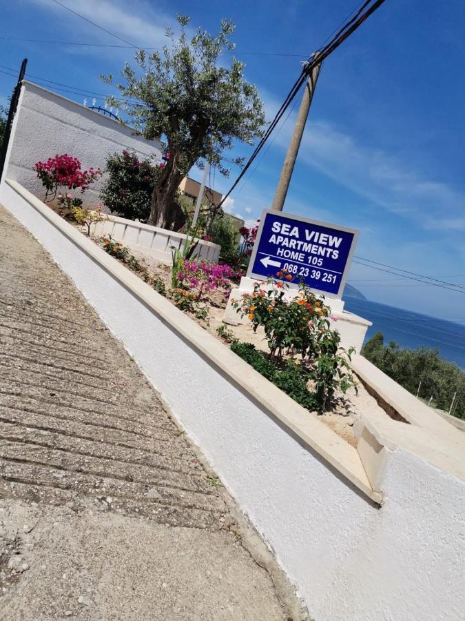 Sea View Apartments Vlorë Esterno foto