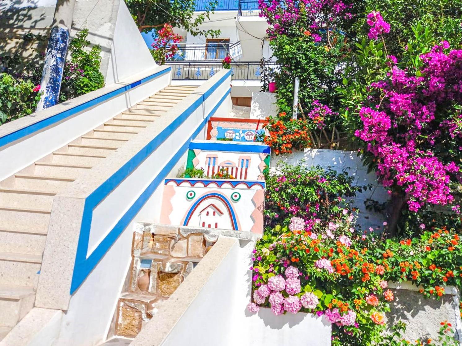 Sea View Apartments Vlorë Esterno foto